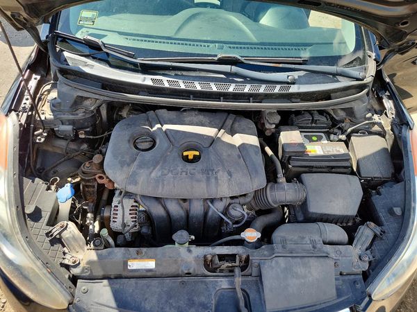 2012 HYUNDAI ELANTRA GLS(Middle grade)