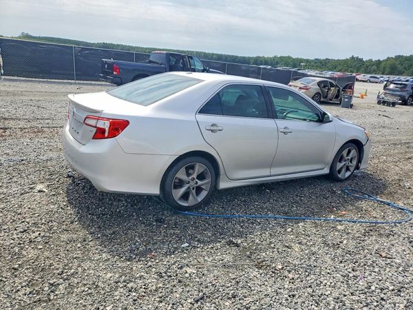 2013 TOYOTA CAMRY