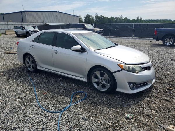 2013 TOYOTA CAMRY