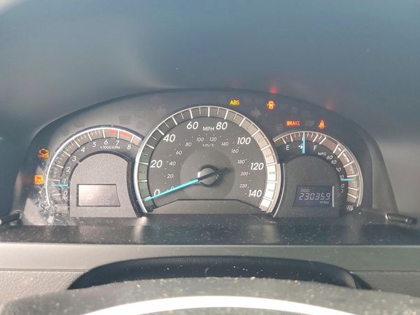 2013 TOYOTA CAMRY