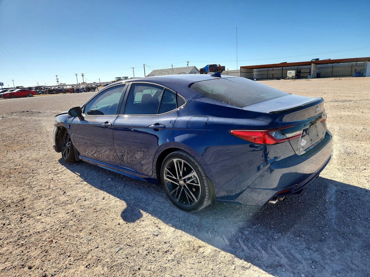 2025 TOYOTA CAMRY