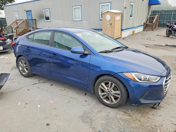 2017 HYUNDAI ELANTRA
