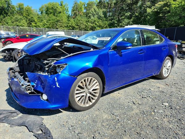 2013 LEXUS ES