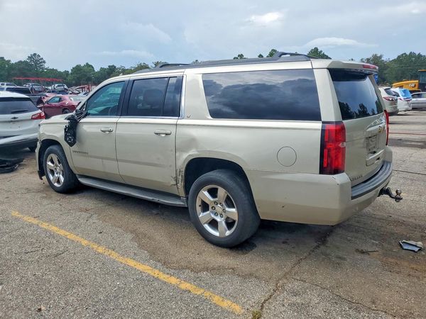 2016 CHEVROLET SUBURBAN LT