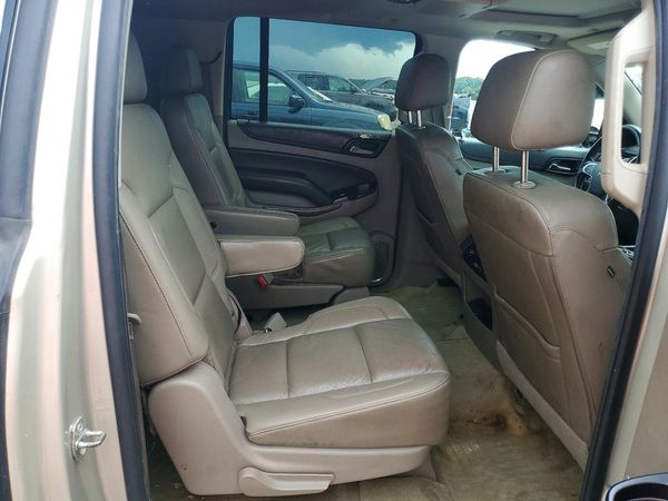 2016 CHEVROLET SUBURBAN LT