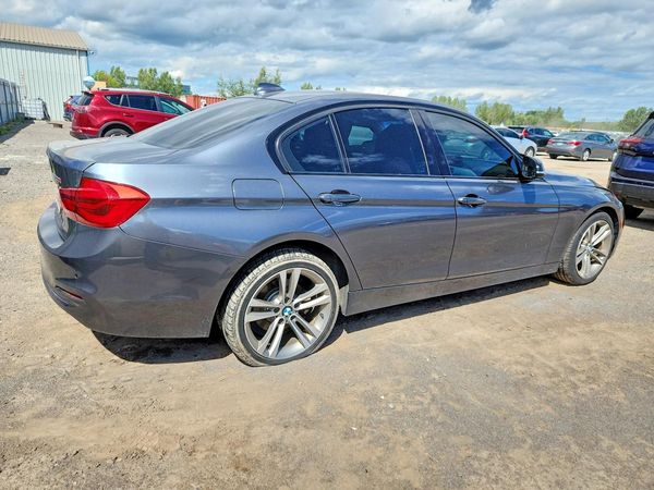 2017 BMW 320