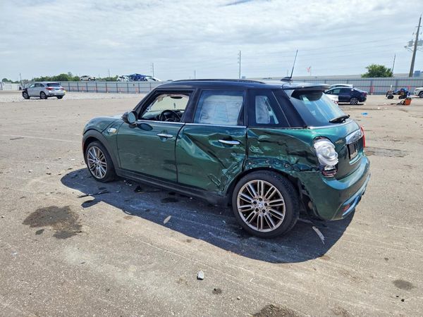 2015 MINI COOPER