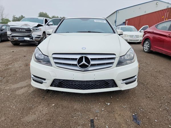2012 MERCEDES-BENZ C