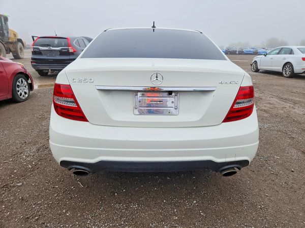 2012 MERCEDES-BENZ C