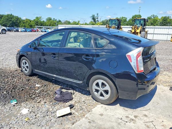 2013 TOYOTA PRIUS