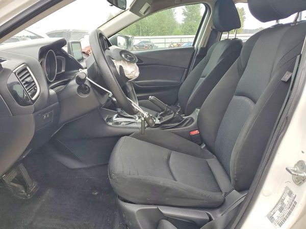 2015 MAZDA 3 Sport/GX