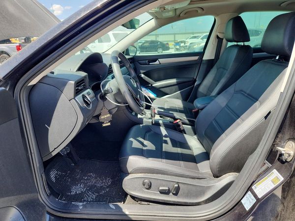 2021 VOLKSWAGEN PASSAT SE