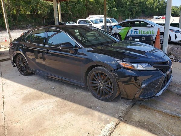 2022 TOYOTA CAMRY XSE