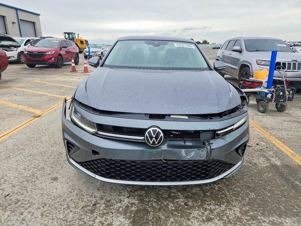 2025 VOLKSWAGEN JETTA SEL