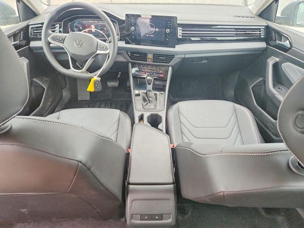 2025 VOLKSWAGEN JETTA SEL