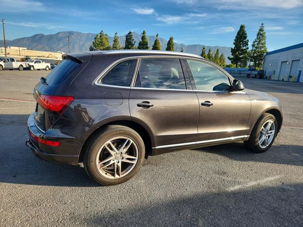 2016 AUDI Q5 quattro Premium Plus
