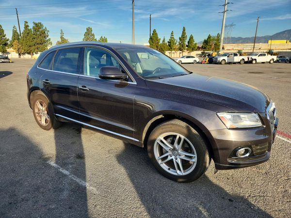 2016 AUDI Q5 quattro Premium Plus