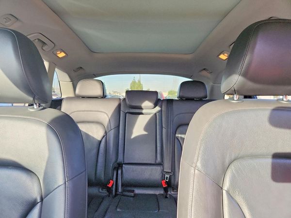 2016 AUDI Q5 quattro Premium Plus