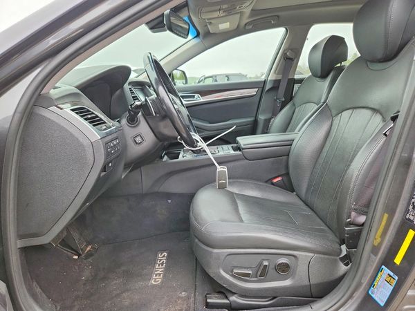 2018 GENESIS G80