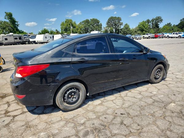 2016 HYUNDAI ACCENT