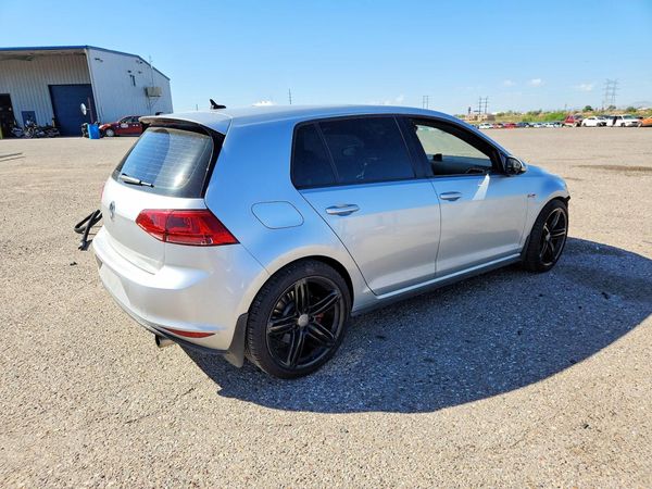 2017 VOLKSWAGEN GTI