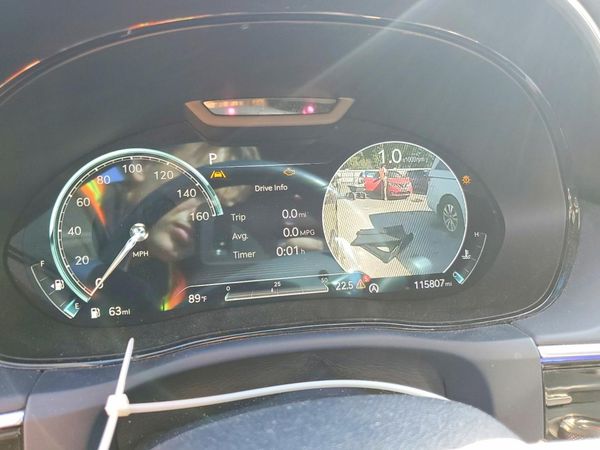 2023 GENESIS GV70