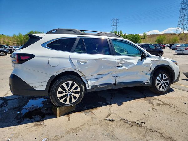 2022 SUBARU OUTBACK