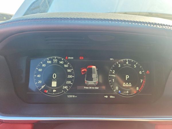 2022 LAND ROVER RANGE ROVER SPORT HST