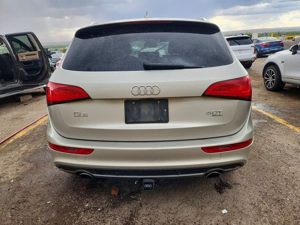 2014 AUDI Q5