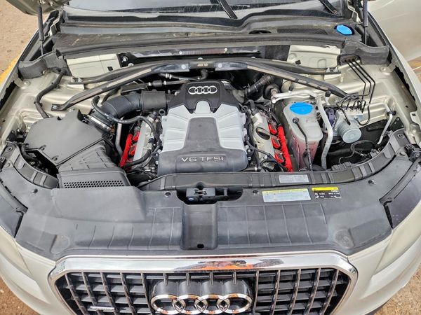 2014 AUDI Q5