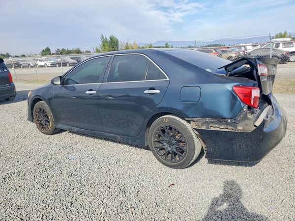2013 TOYOTA CAMRY