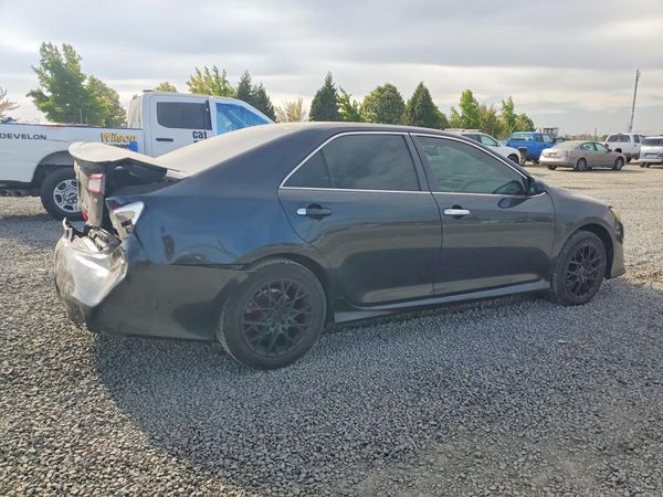 2013 TOYOTA CAMRY