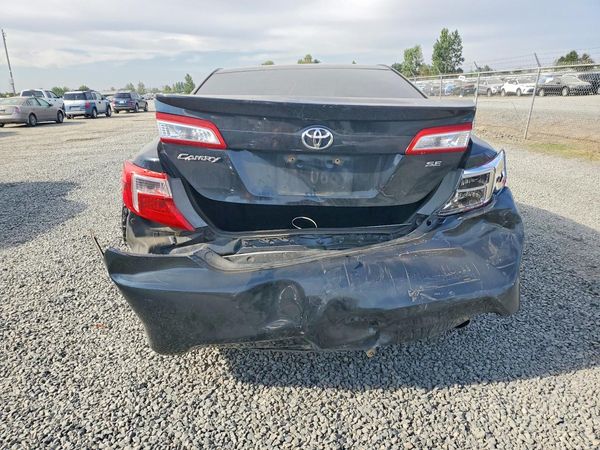 2013 TOYOTA CAMRY
