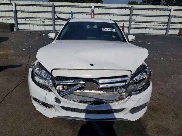 2015 MERCEDES-BENZ C