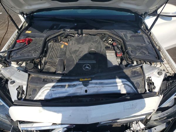 2015 MERCEDES-BENZ C