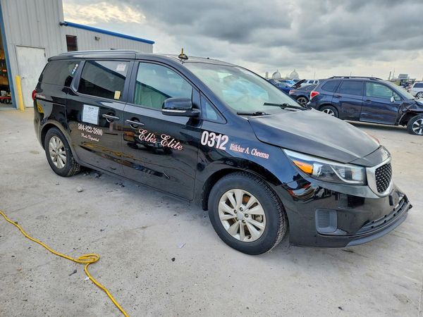 2017 KIA SEDONA