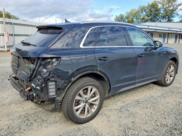 2022 AUDI Q3