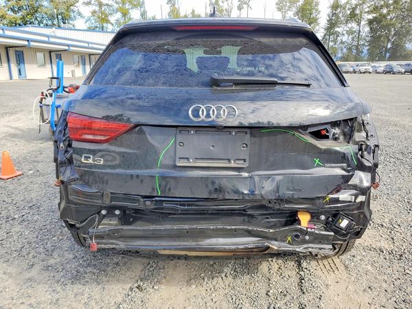 2022 AUDI Q3