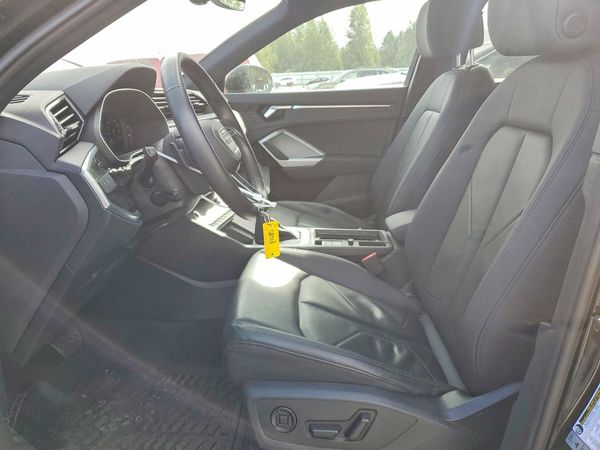 2022 AUDI Q3