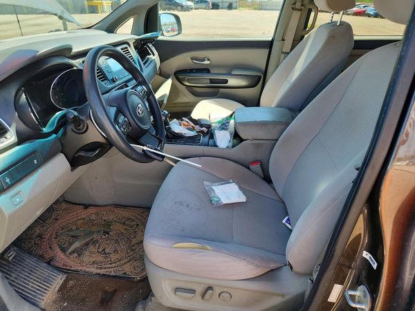 2017 KIA SEDONA