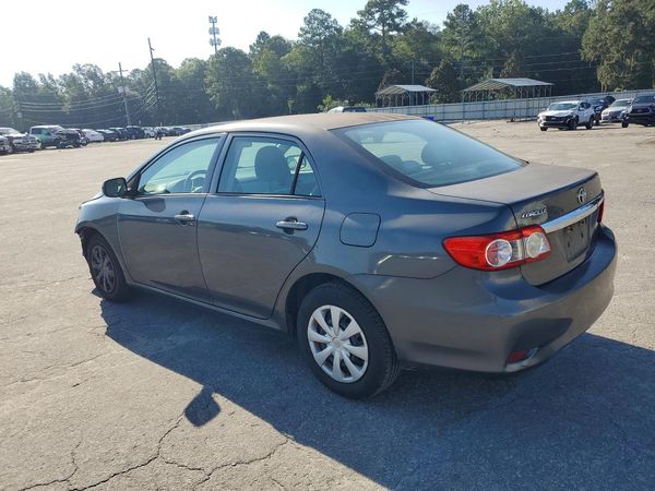 2013 TOYOTA COROLLA