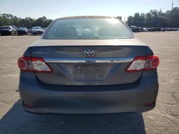 2013 TOYOTA COROLLA