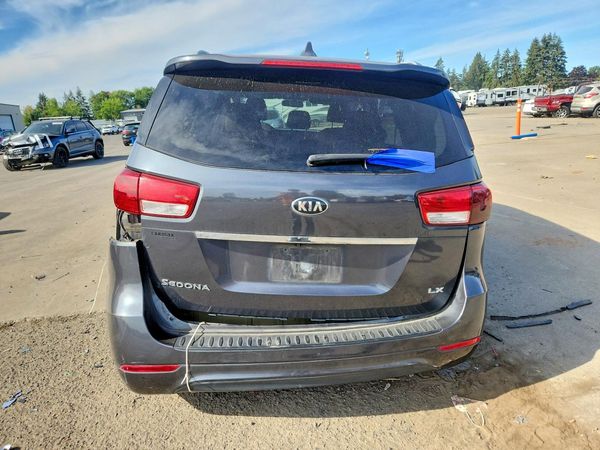 2015 KIA SEDONA