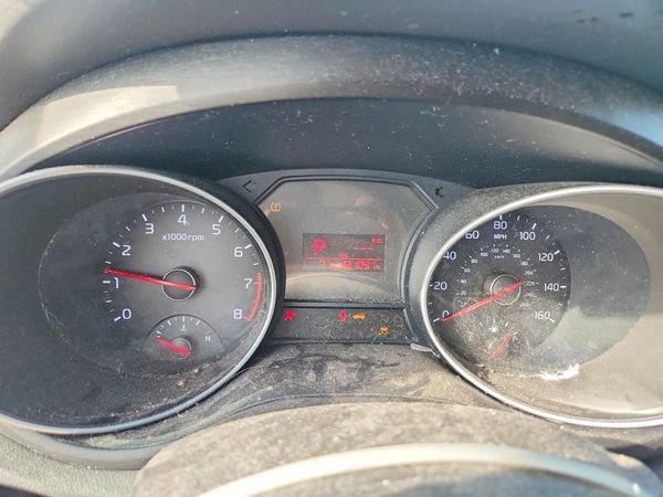 2015 KIA SEDONA