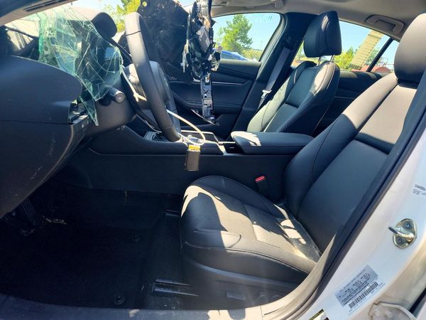 2026 MAZDA 3 Preferred — DENT