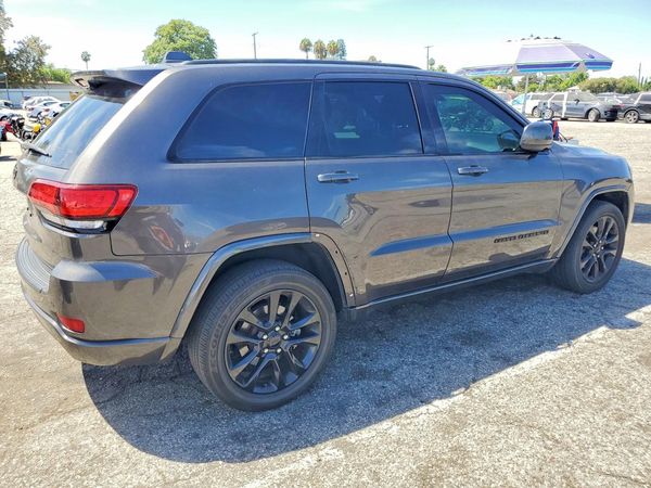 2021 JEEP GRAND CHEROKEE Laredo