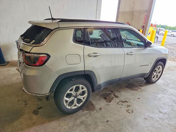 2025 JEEP COMPASS LATITUDE 4WD North, Latitude