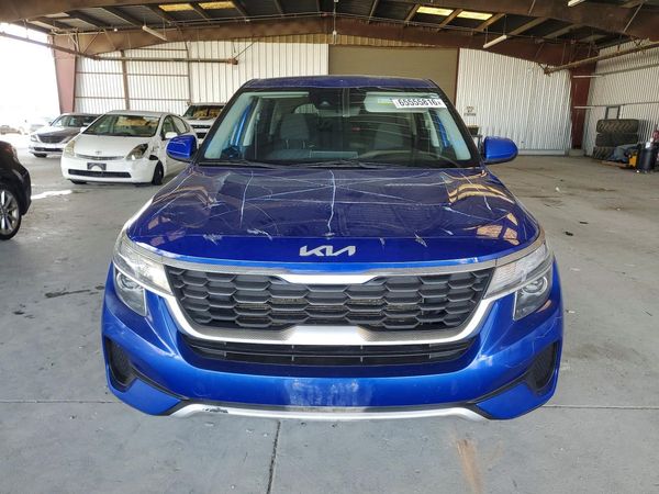 2022 KIA SELTOS LX