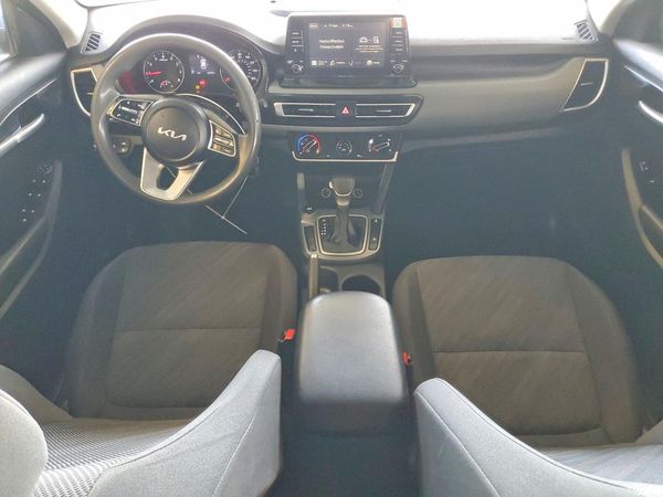 2022 KIA SELTOS LX