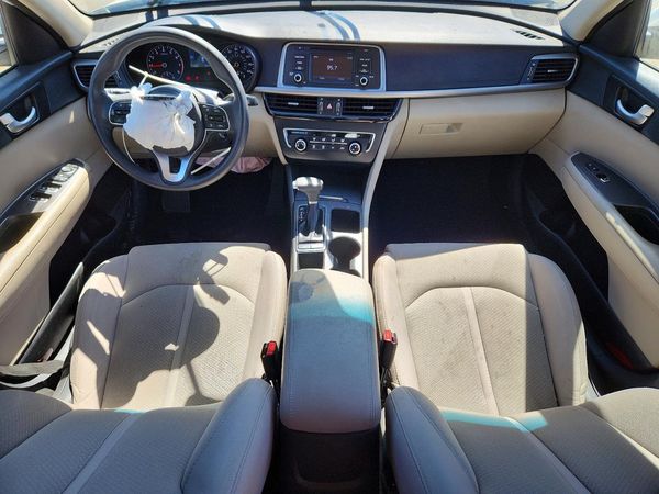 2016 KIA OPTIMA GL
